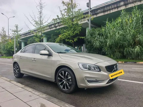 Volvo S60