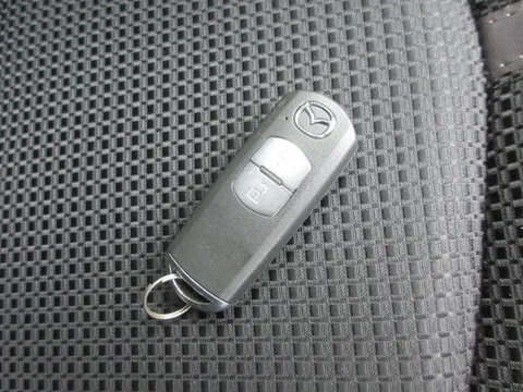 Mazda Axela Sport