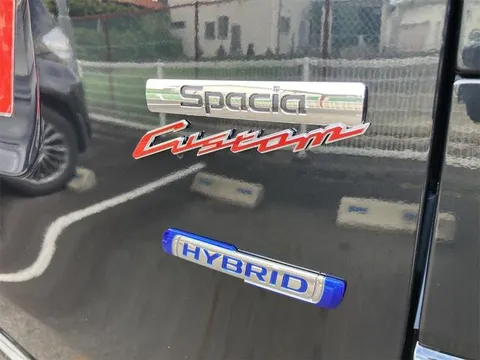 Suzuki Spacia Custom