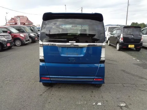 Honda N-BOX Plus Custom