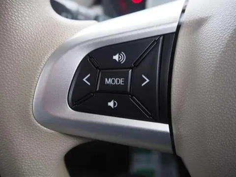 Daihatsu Mira Tocot