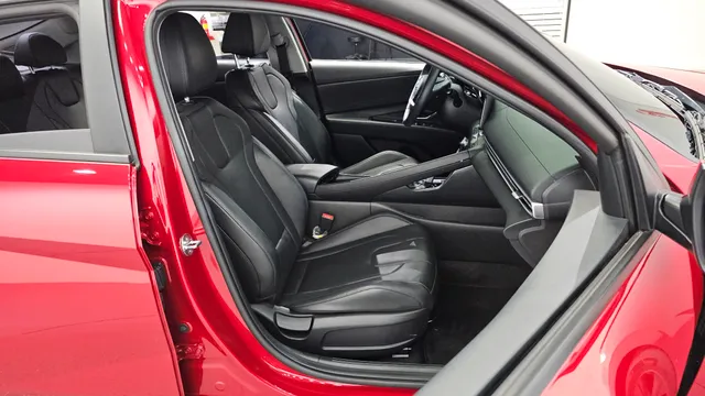 Hyundai Elantra (Avante)