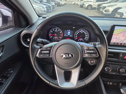 Kia Cerato (K3)
