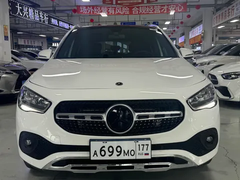 Mercedes-Benz Mercedes-Benz GLA