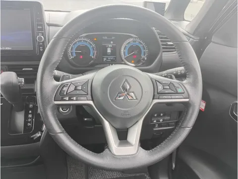 Mitsubishi eK X Space
