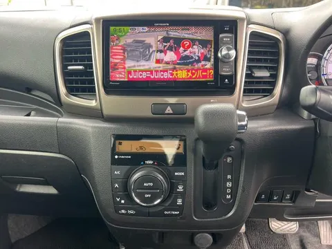 Suzuki Spacia Custom Z