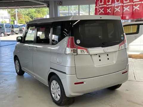 Suzuki Solio