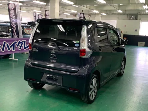 Mitsubishi eK Custom