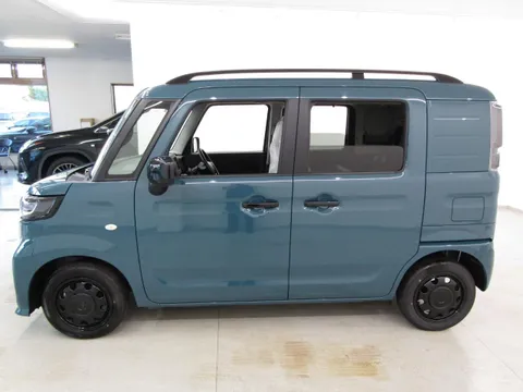 Suzuki Spacia Base