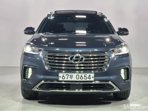 Hyundai Grand Santa Fe (Maxcruz)