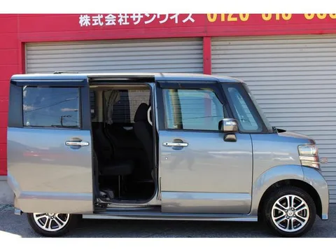 Honda N-BOX Plus Custom