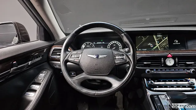Genesis G90 (EQ900)