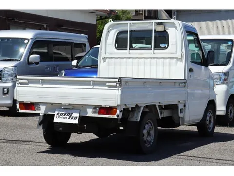 Mitsubishi Minicab Truck
