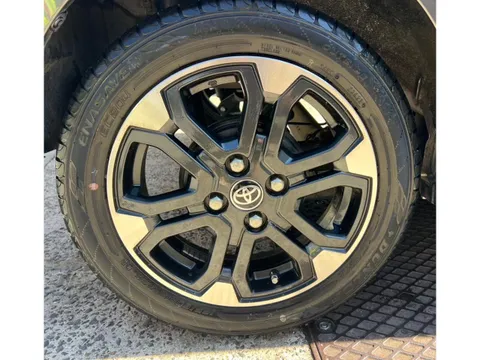 Toyota Pixis Joy