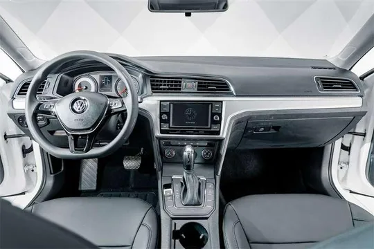 Volkswagen Lamando