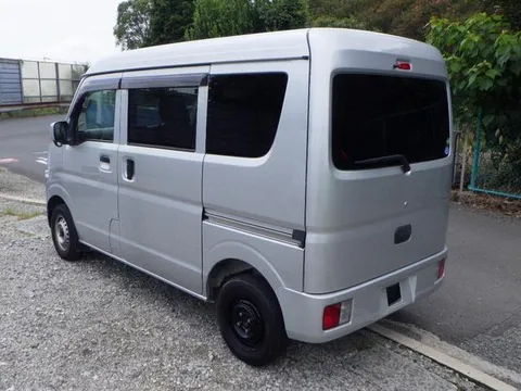 Nissan Clipper