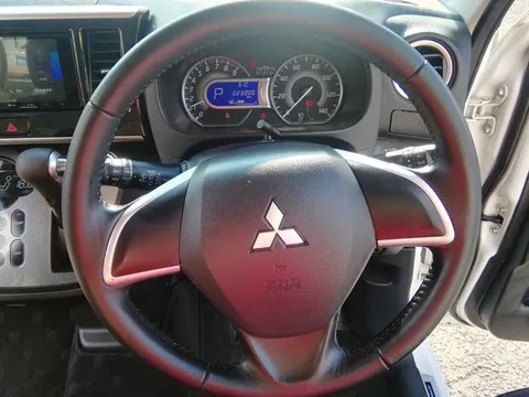 Mitsubishi eK Space Custom