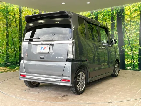 Honda N-BOX+ Custom