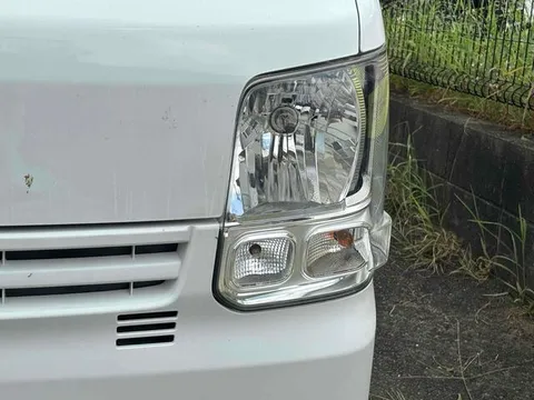 Mitsubishi Minicab Van