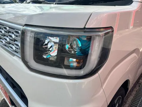 Toyota Pixis Mega