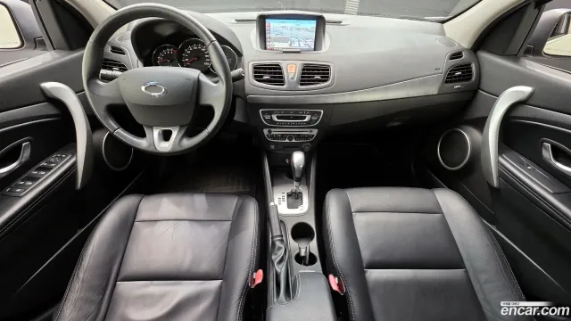 Renault SM3