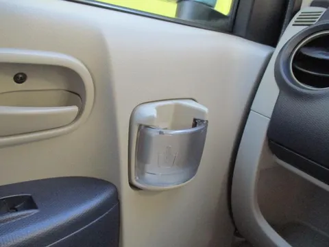 Nissan Otti