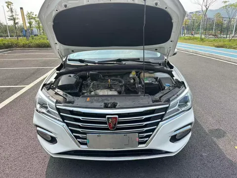 Roewe i5