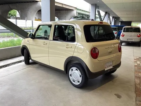 Suzuki Alto Lapin