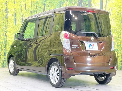 Nissan Dayz Roox