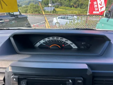 Toyota Pixis Mega