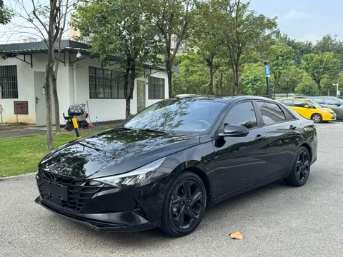 Hyundai Elantra (Avante)