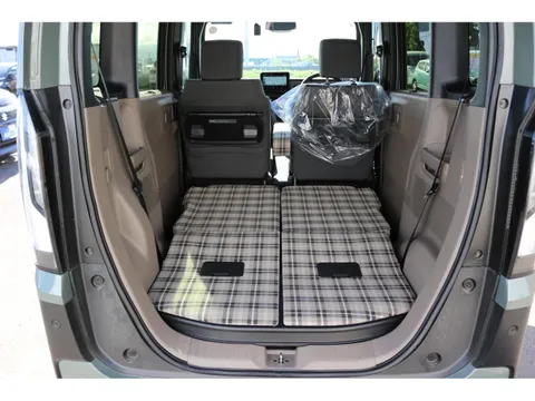 Honda N-BOX Joy