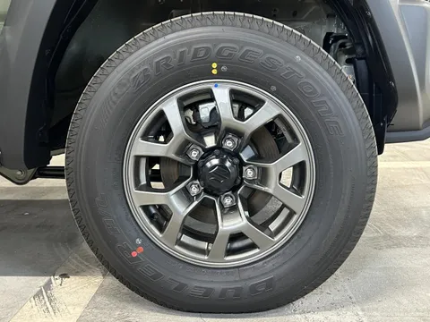 Suzuki Jimny Nomade