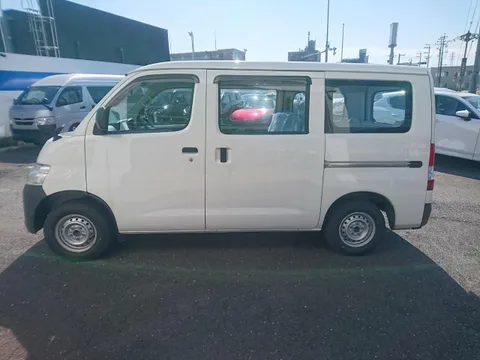 Toyota TownAce Van