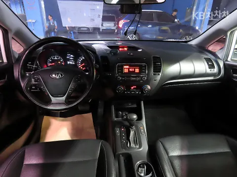 Kia Cerato (K3)