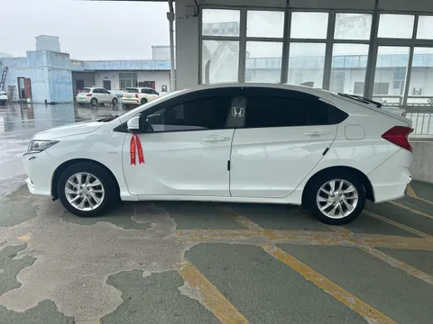 Honda Gienia