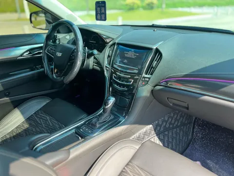 Cadillac ATS-L