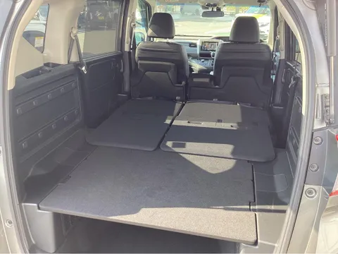 Honda Freed Plus