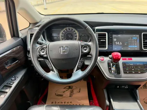 Honda Elysion