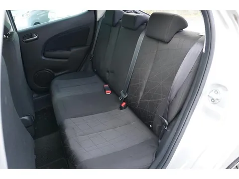 Mazda Mazda2 (Demio)