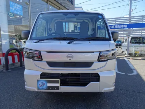 Nissan Clipper Truck