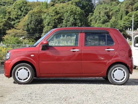 Daihatsu Mira Tocot