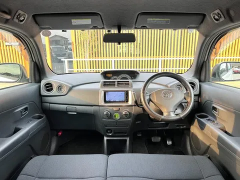Toyota bB