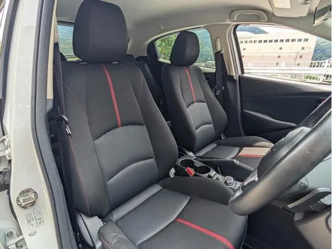 Mazda Mazda2 (Demio)