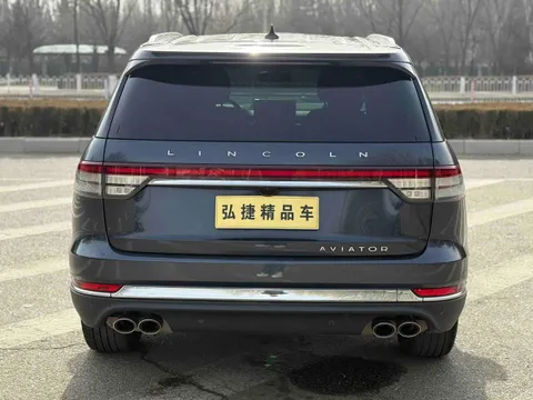 Lincoln Aviator