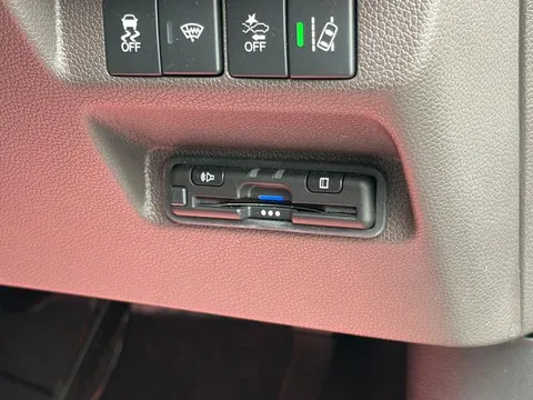 Honda Freed Plus
