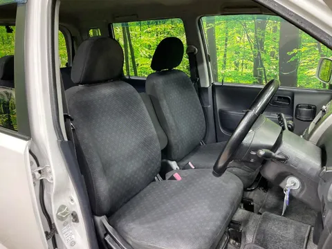 Nissan Otti