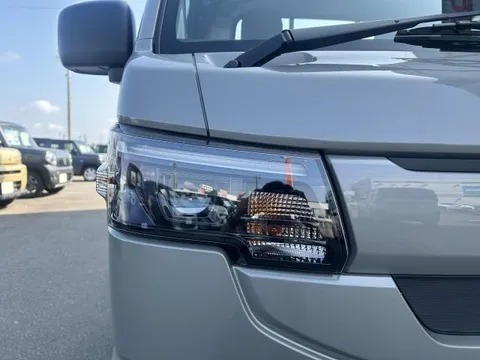 Nissan Clipper Truck