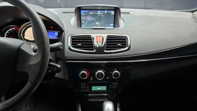 Renault SM3