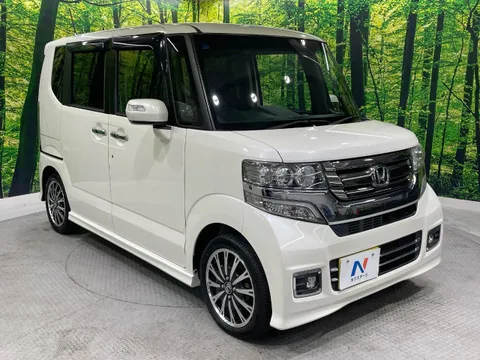 Honda N-BOX Custom
